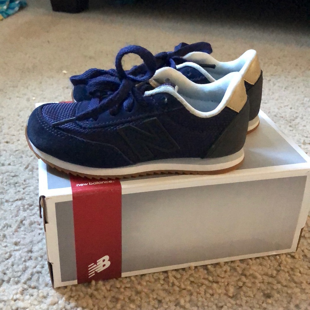 Toddler new balance size 9